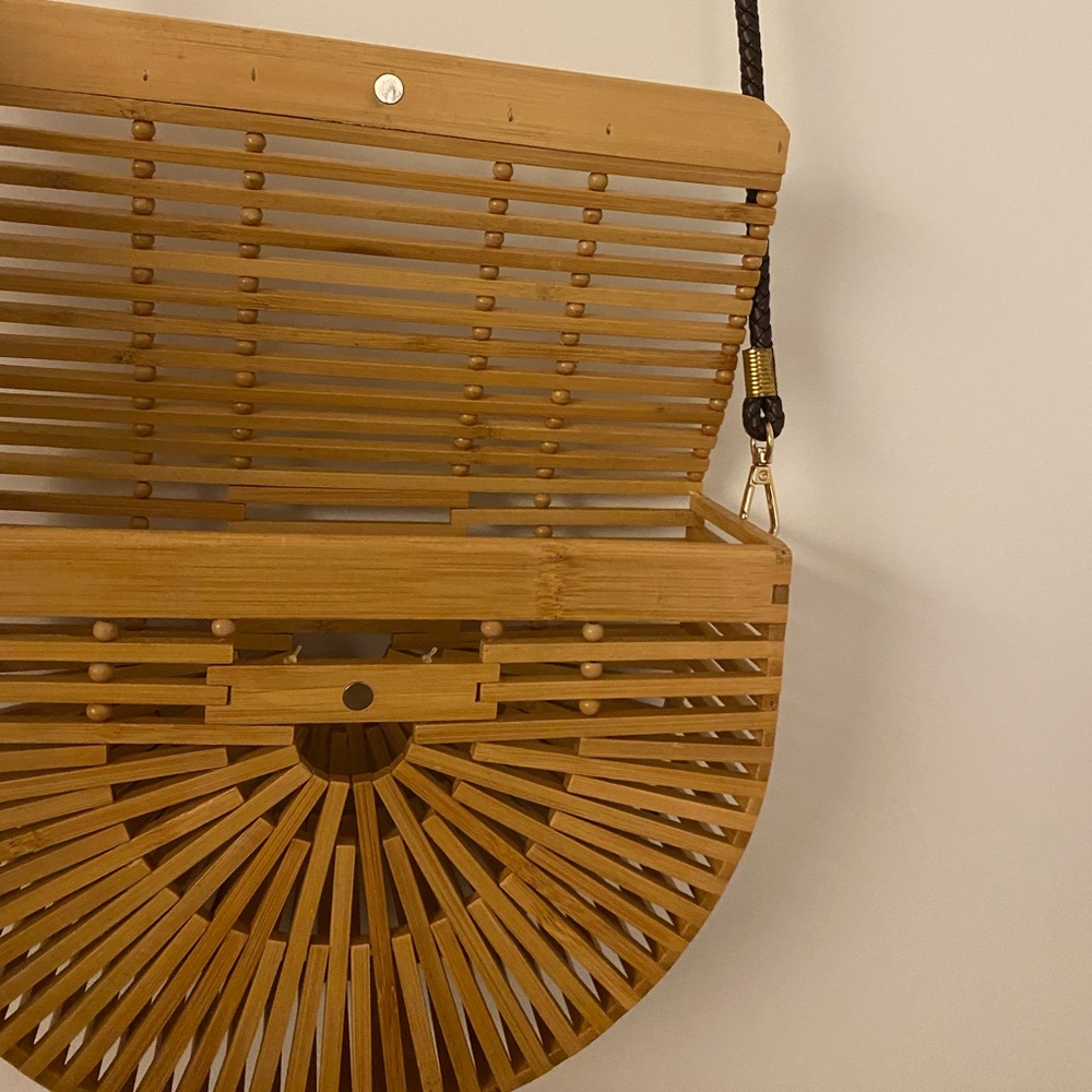NWOT Bamboo Leather Strap Crossbody Handbag - Picture 3 of 11